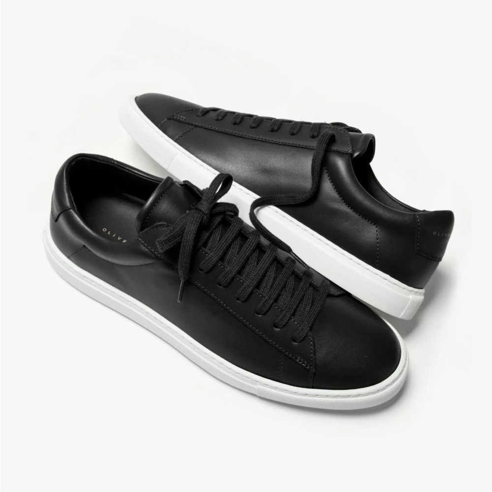 Oliver Cabell Low 1 Sneakers - Black womens size 6